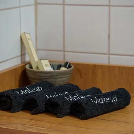 Beitostolen! Midt I Sentrum! In Out! Badstue-massasjedusj-steamdusj Beitostolen